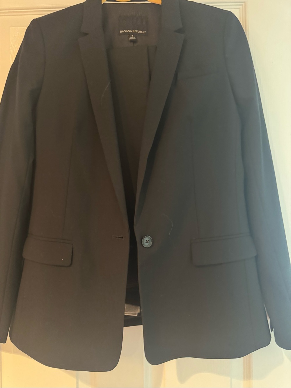 Banana Republic Black Women's Single-Button Blazer